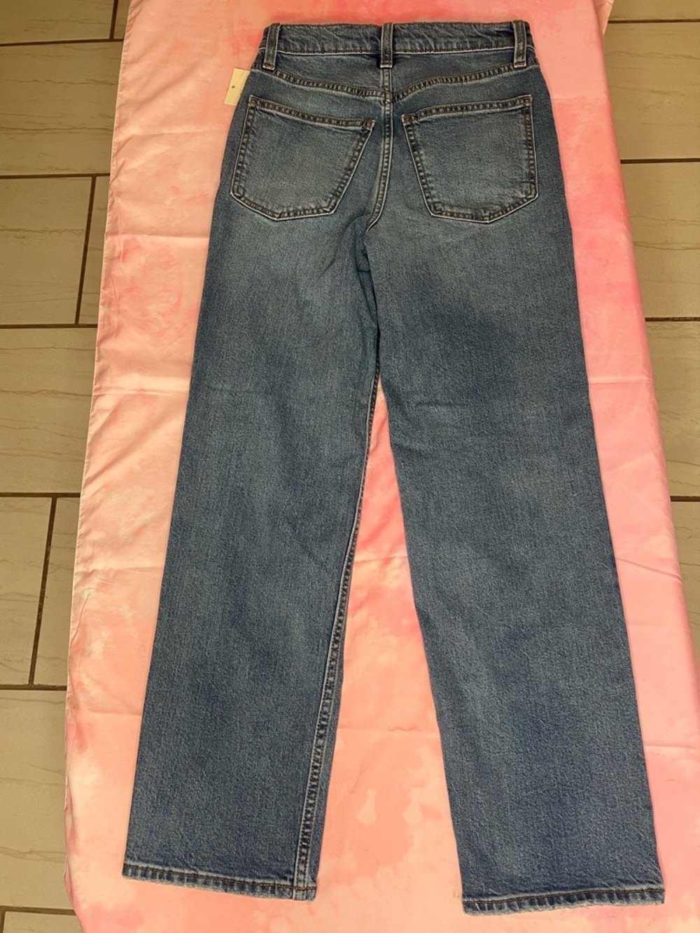 Women's Highest-Rise Vintage Straight Jeans Universal Thread Vintage Medium Wash - Picture 6 of 9